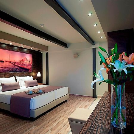 Elotis Suites (Adults Only) Aγία Μαρίνα Δωμάτιο φωτογραφία