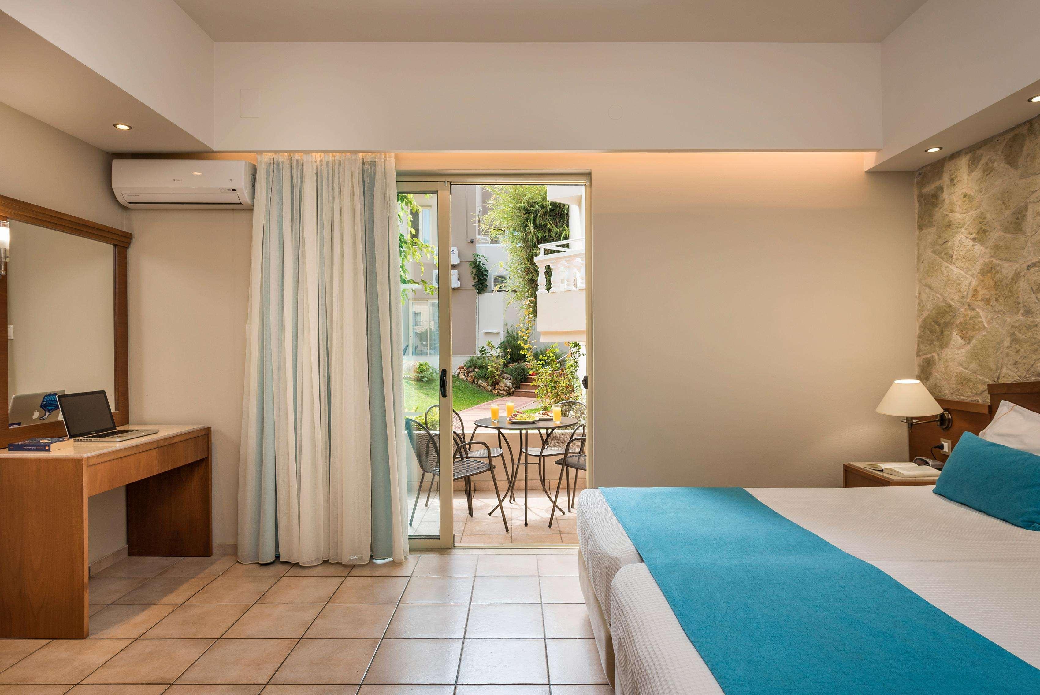 Elotis Suites (Adults Only) Aγία Μαρίνα Εξωτερικό φωτογραφία