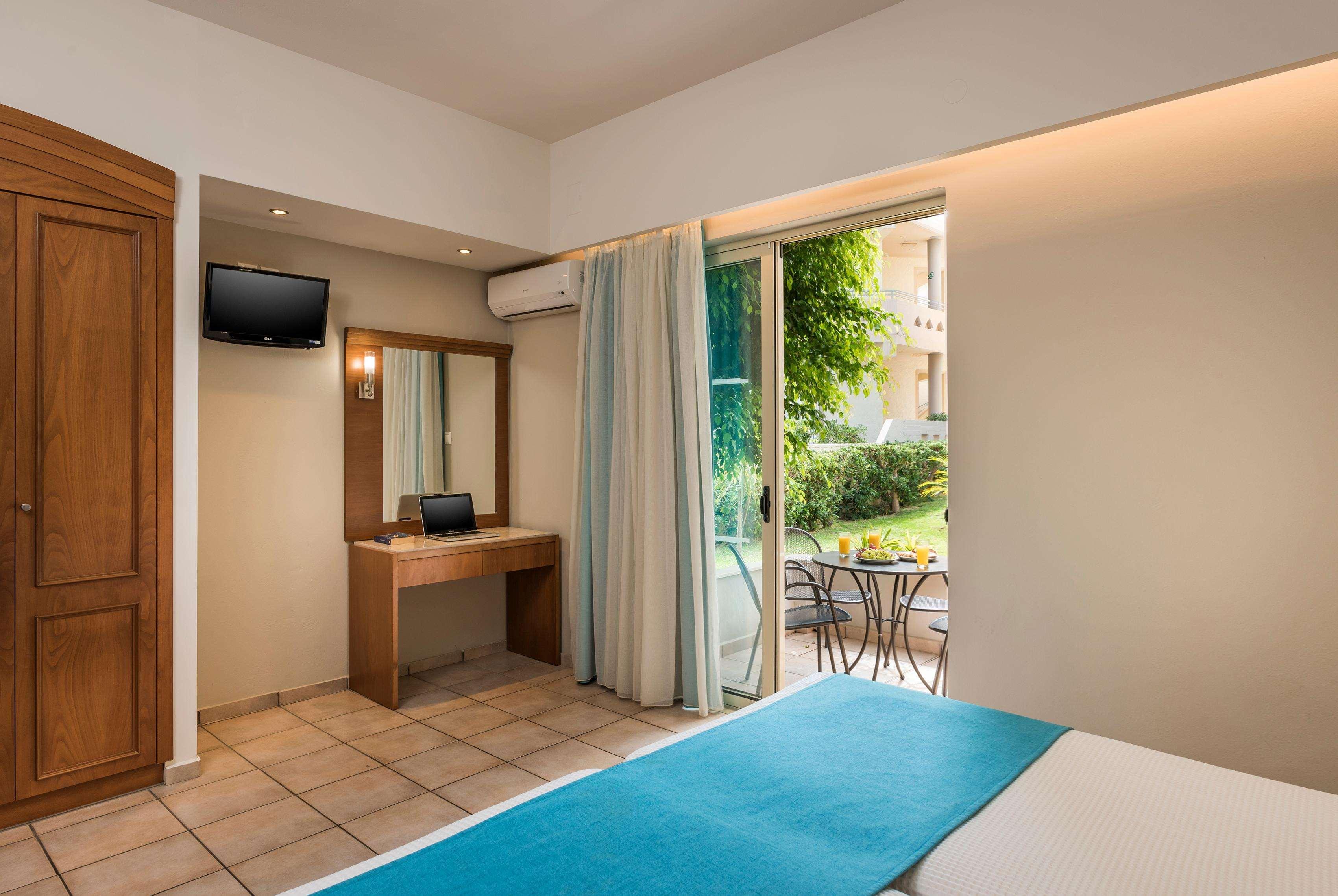 Elotis Suites (Adults Only) Aγία Μαρίνα Εξωτερικό φωτογραφία