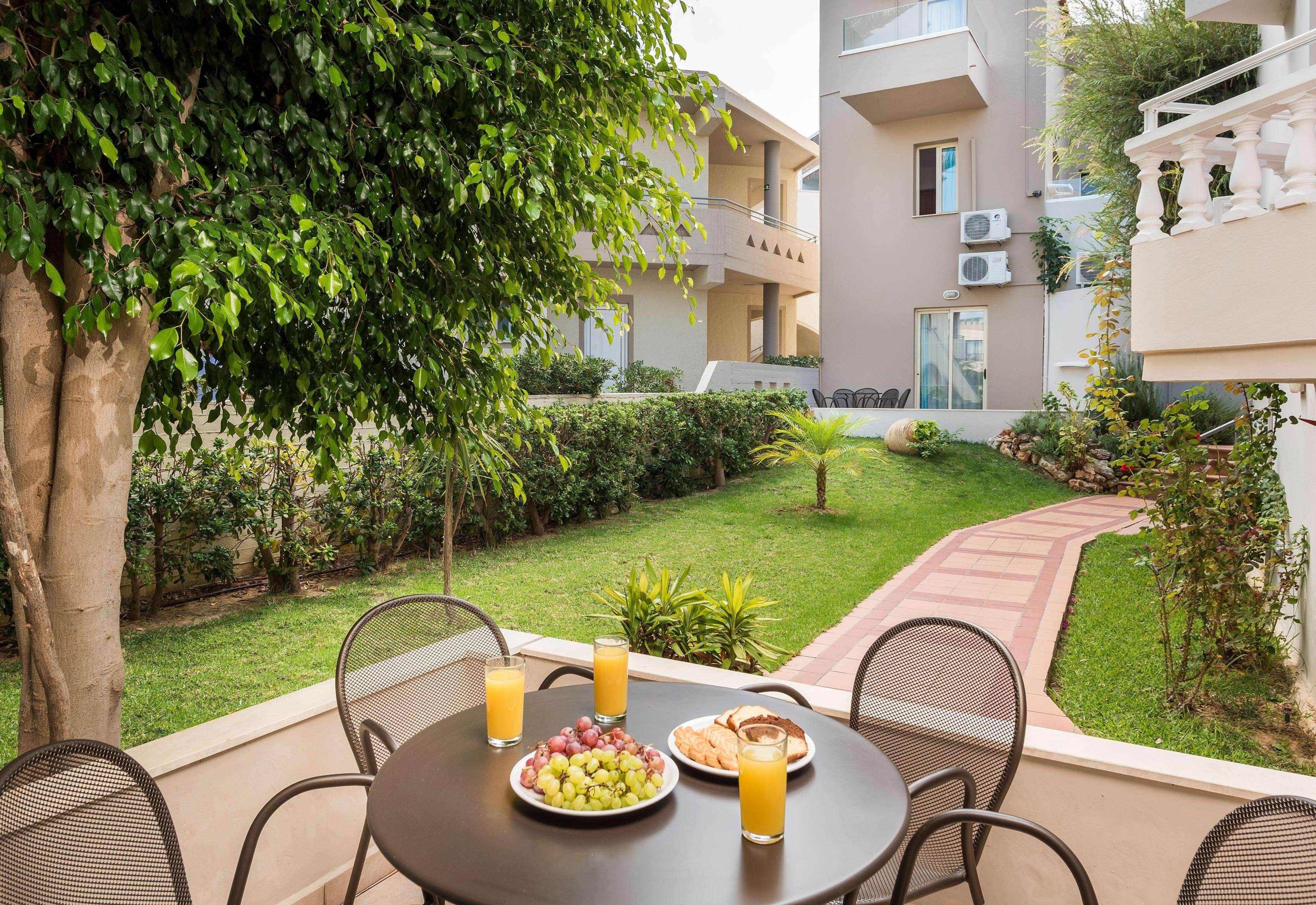 Elotis Suites (Adults Only) Aγία Μαρίνα Εξωτερικό φωτογραφία