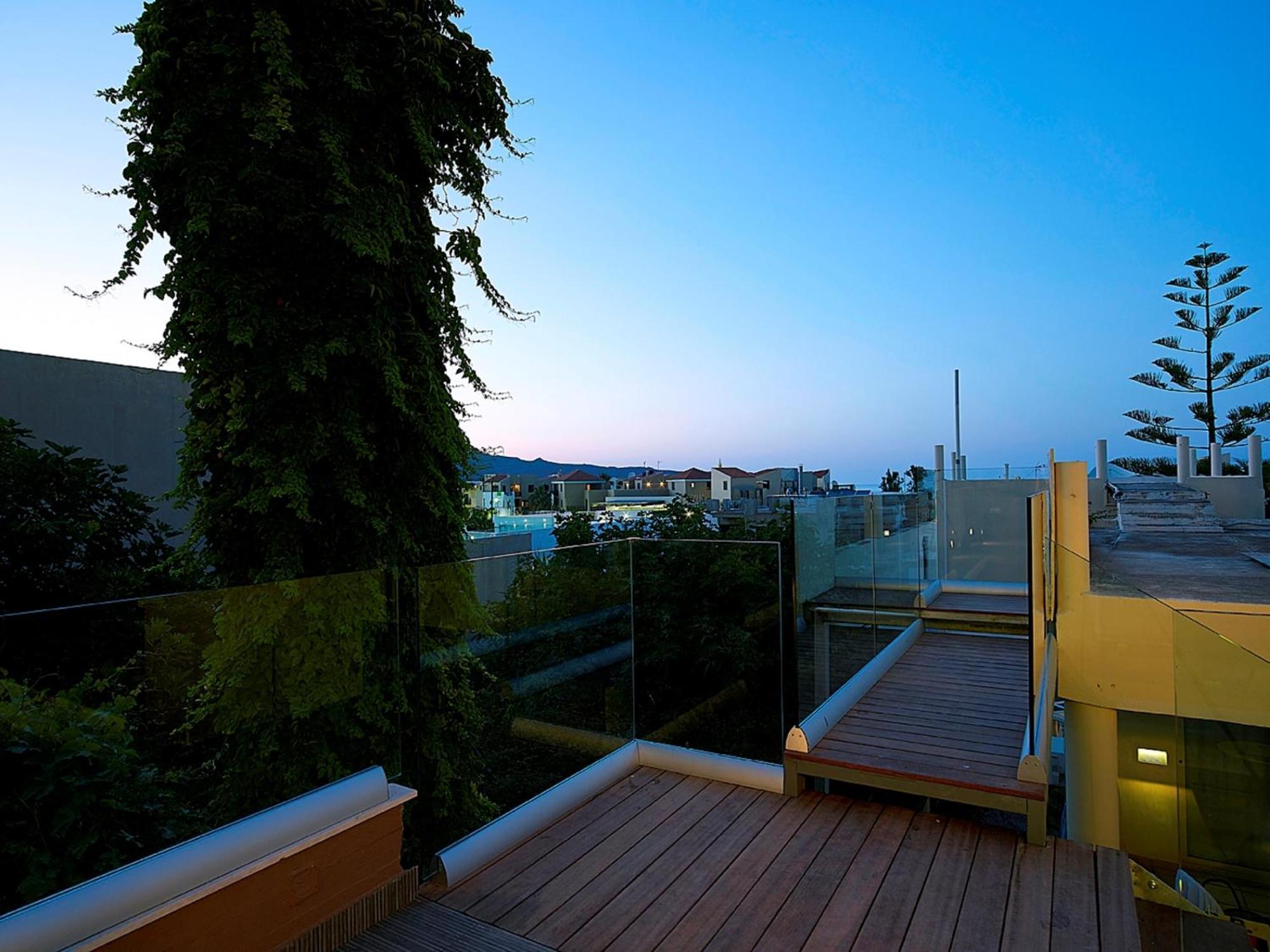 Elotis Suites (Adults Only) Aγία Μαρίνα Δωμάτιο φωτογραφία